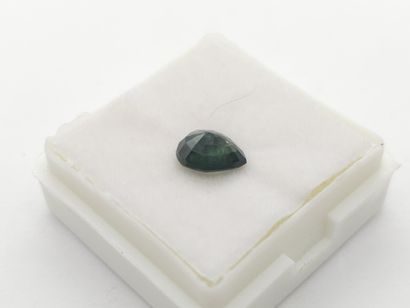 SAPHIRE greenish blue , pear , Australia...