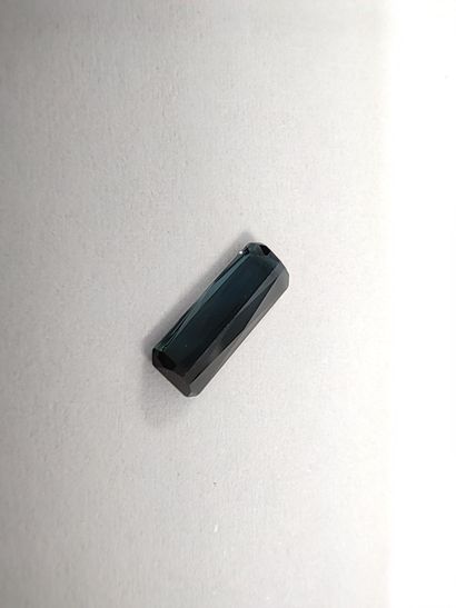 Emerald-cut green TOURMALINE, Mozambique,...