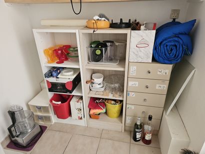 ENSEMBLE DE VAISSELLE de cuisine et divers...