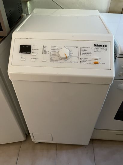 MIELE Top Silence W679
Machine à laver le...