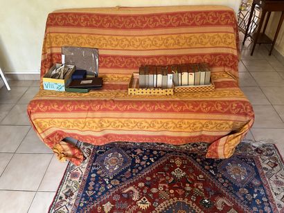 CANAPE BZ
Dim : 80 x 148 x 80 cm