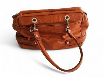 LE TANNEUR 
Sac à main en cuir orange
Us...