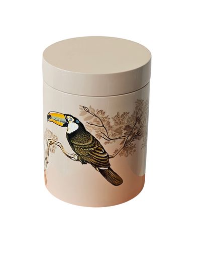 HERMES
Tea box representing a toucan on its...