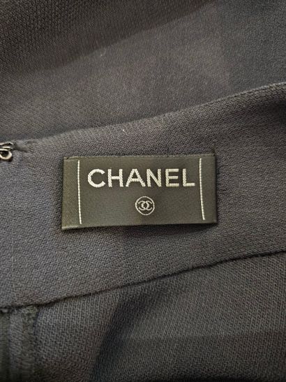 CHANEL 
Grey SKIRT 
Size 38
