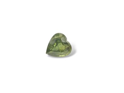 SAPHIR green , heart , Thailand , 1,56 Carats,...