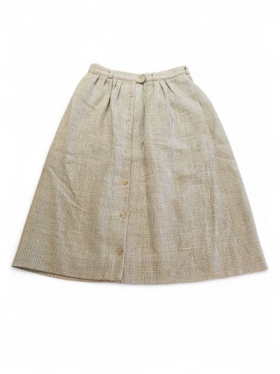 BURBERRY
Jupe en lin et soie 
Taille 34/36...
