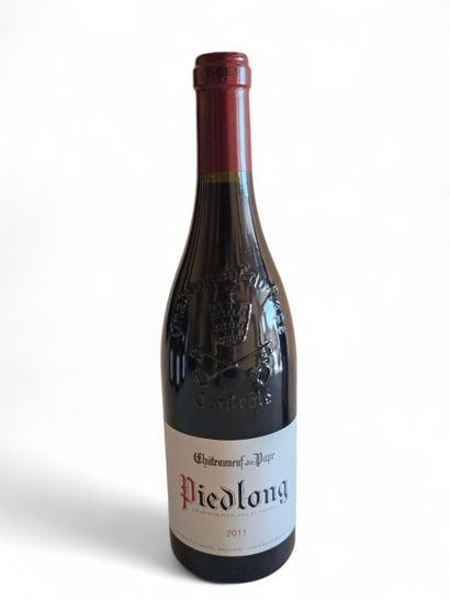 CHATEAUNEUF DU PAPE 
Piedlong
Recoltant Frédéric...