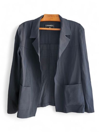 CHANEL
Wool and silk anthracite jacket
Size...