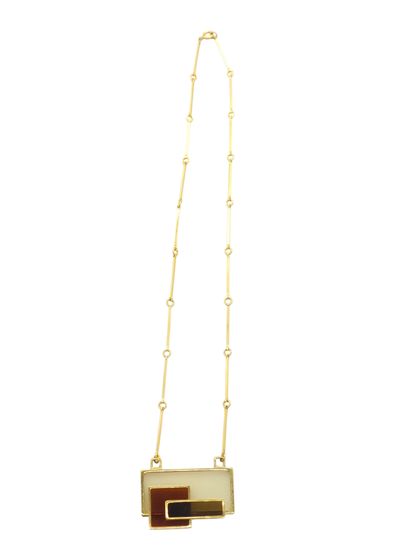 COLLIER moderniste en métal doré et superposition...