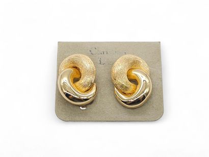 CHRISTIAN DIOR
Pair of ear clips in gold-plated...