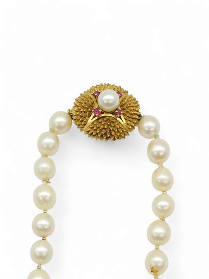 COLLIER sautoir 57 de perles de culture en...