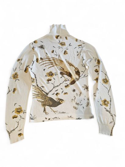 HERMES 
Silk turtleneck sweater 
Spun
Size...