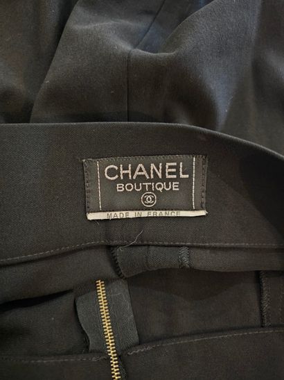 CHANEL
black SKIRT 
Size 38