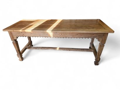 Table de communauté en chêne sablé 
Entretoise...