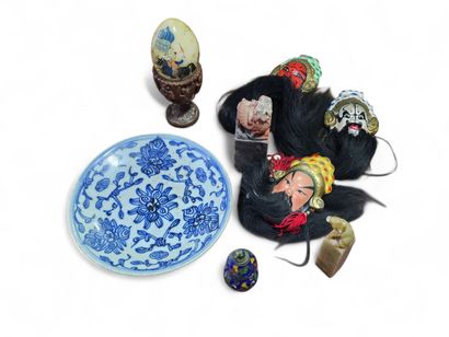 ENSEMBLE de bibelots asiatique moderne