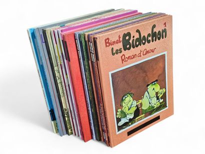 Ensemble d'albums BD comprenant
Les Bidochons...