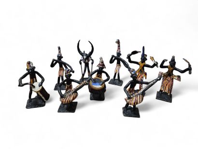 Travail Africain
Ensemble de petite statuette...