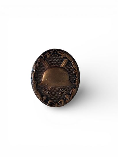 BADGE DES BLESSES ET DIPLÔME
Armée allemande...