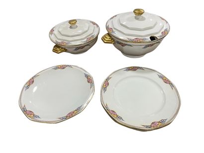 LIMOGES France
Service de table en porcelaine...