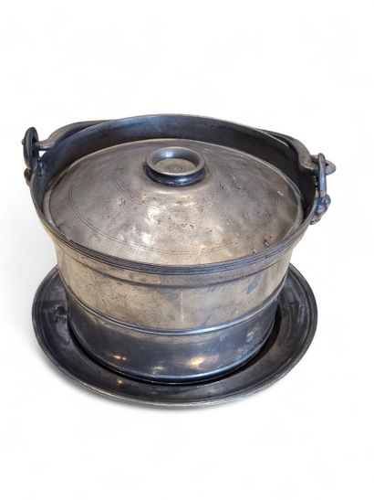 18th century WORK 
Pewter plate monogrammed...