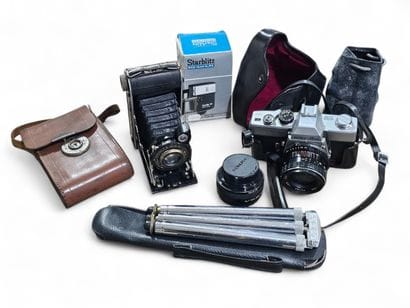 MINOLTA
