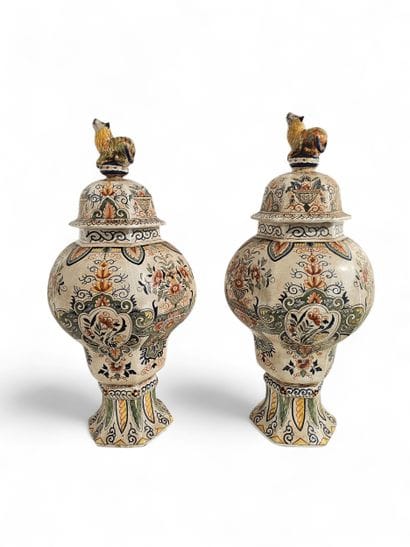 PORTUGUESE WORK 20th century
Two fine earthenware...