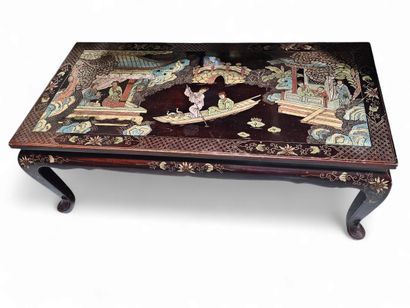 TRAVAIL ASIE Xxème siècle
Table basse en...