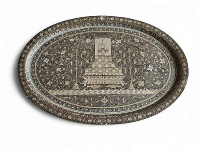 ORIENTAL WORK
Large oblong serving tray in...