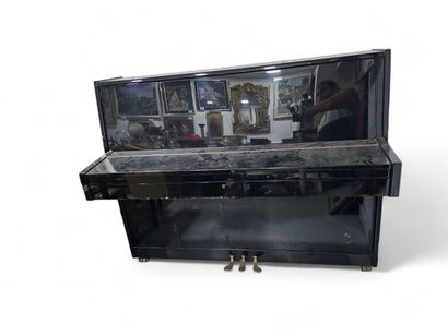 PEARL RIVER 
Black lacquered wood upright...