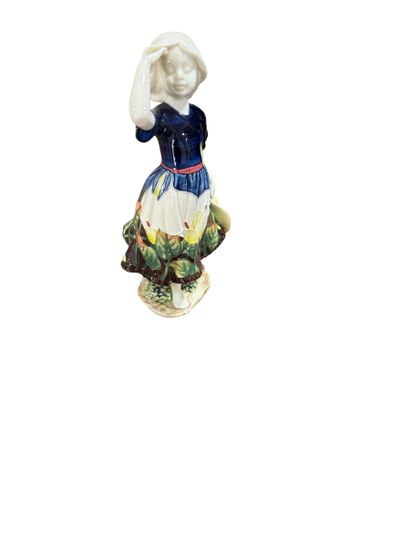 GALION DECOR 20th century 
Polychrome porcelain...