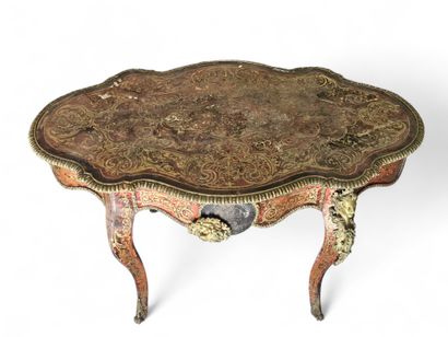 Boulle style multi-lobed pedestal table with...