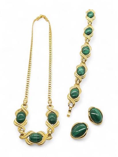 SET INCLUDING : 
gold-plated metal necklace,...