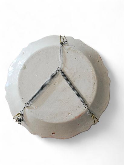 ROUEN 19th century 
Oblong dish with scalloped...