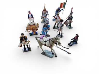 STARLUX
Set of subjects :
Five plastic soldiers
A...