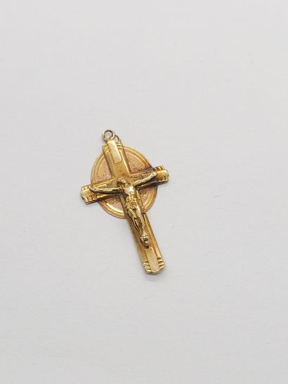 PENDANT in 750° yellow gold representing...