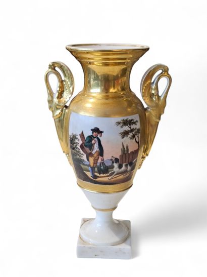 PARIS XIXth century 
Porcelain urn vase,...