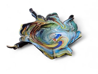 MURANO circa 1960-1970
Free-form bowl in...