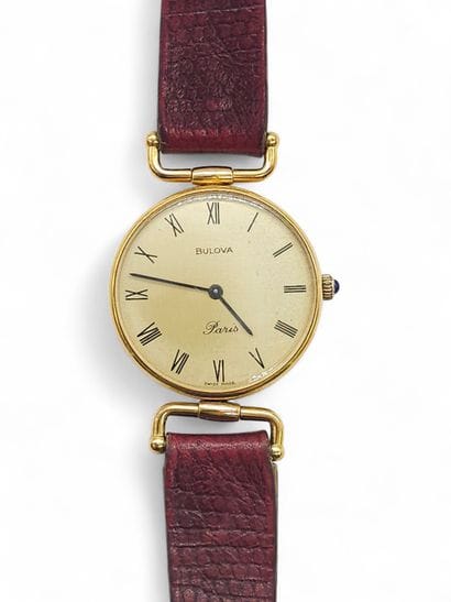 BULOVA PARIS
Ladies' wristwatch in gilt metal,...
