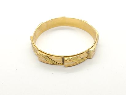 BRACELET in 750° yellow gold with geometric...