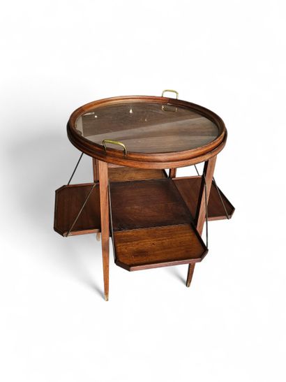 20th century FRENCH WORK
Round tea table...