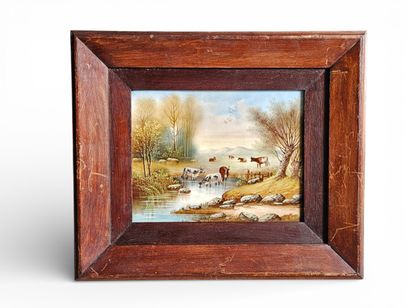 LIMOGES
Polychrome painted enamel on porcelain...