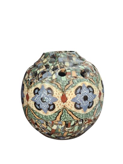 GERBINO 20th century
Pot pourri in glazed...