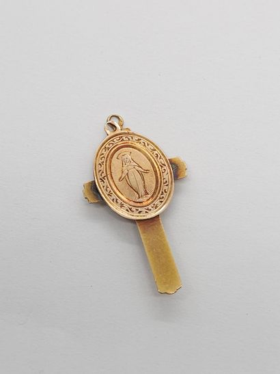 PENDANT in 750° yellow gold representing...