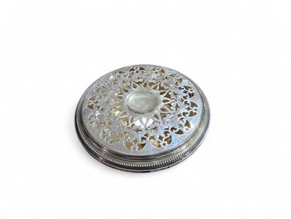 ST MEDARD
Round dish warmer in silver-plated...