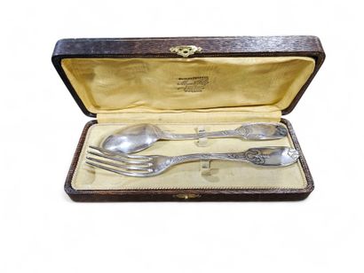 CHRISTOFLE
Two-piece birth set (fork and...