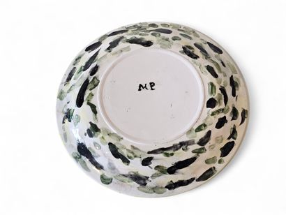 MP 1960
Porcelain plate painted with poppies...