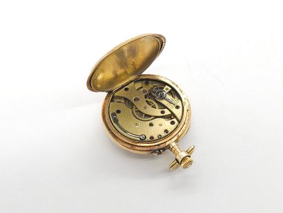 750° yellow gold collar WATCH, cover chased...