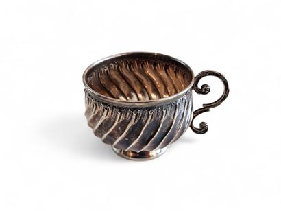 MUG AND SUB-MUG in 950° silver
Weight : 115...