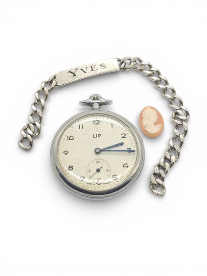 LIP 
Tuxedo watch 
Hand-wound movement
925°...