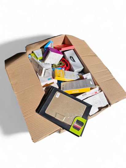 Wide range of phone, tablet and other ac...